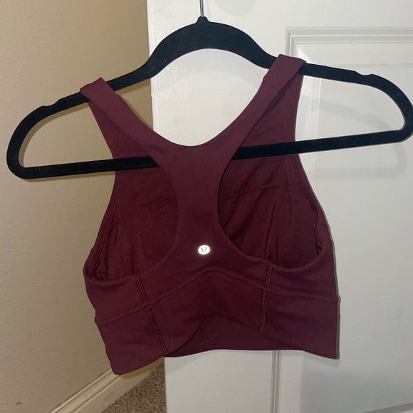 Women's Burgundy lululemon high neck sports bra - Picture 1 of 2